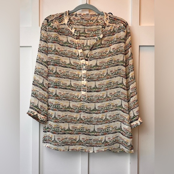 Banana Republic Women Blouse Shirt Size Small Paris Theme Lightweight Sheer Work - Picture 1 of 6